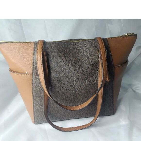 Michael Kors Charlotte Logo and Leather Top Zip Tote Bag~Brown - Picture 8 of 9